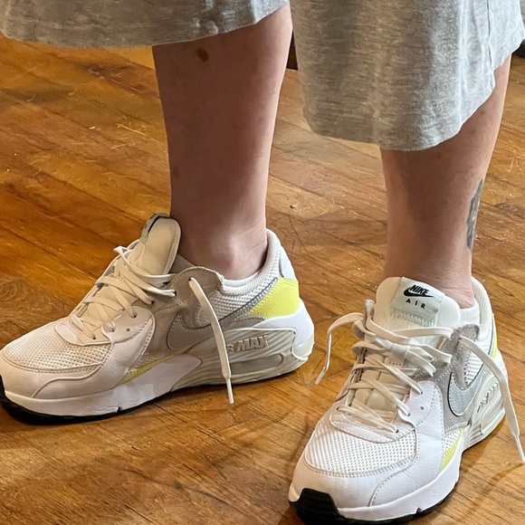 Nike Women’s AirMax Excee CD 5432-111 - Picture 13 of 14